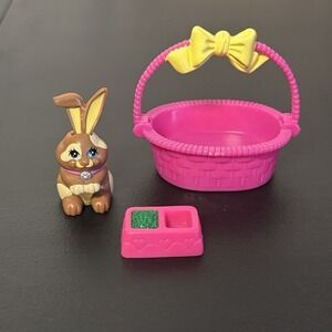 Vintage Littlest Pet Shop Set 1992 Snuggle Bunny Kenner LPS Basket Works
